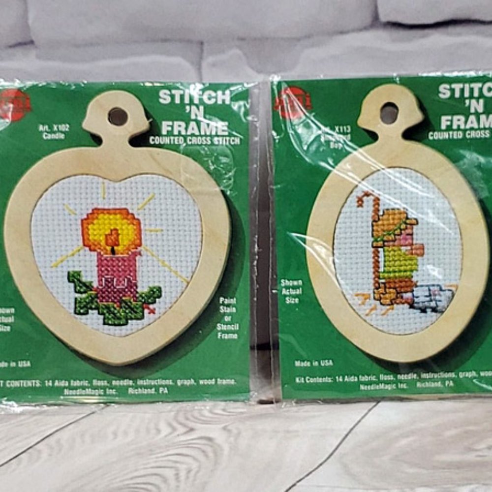 2 Vintage Christmas Counted Cross Stitch Frame Kit